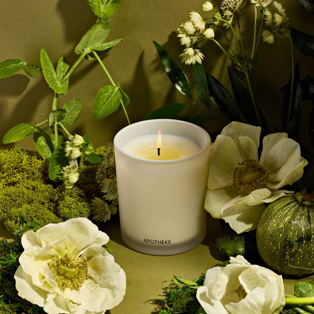104-verdant-garden-classic-candle-2.webp Verdant Garden Classic Candle